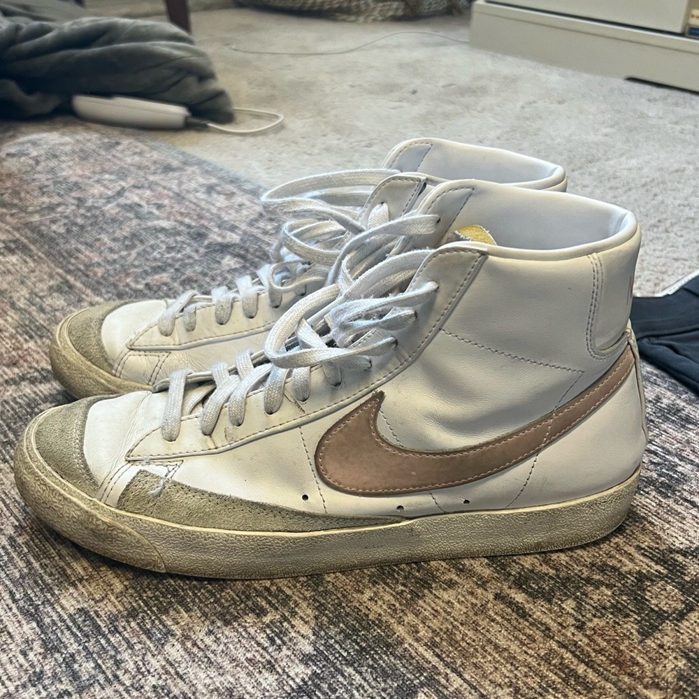 Men’s Nike High-Top Blazers. Size 10.5.